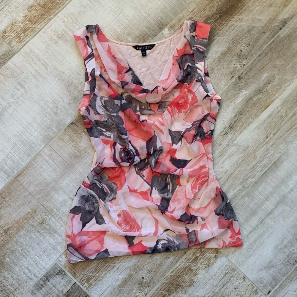 Floral sleeveless blouse